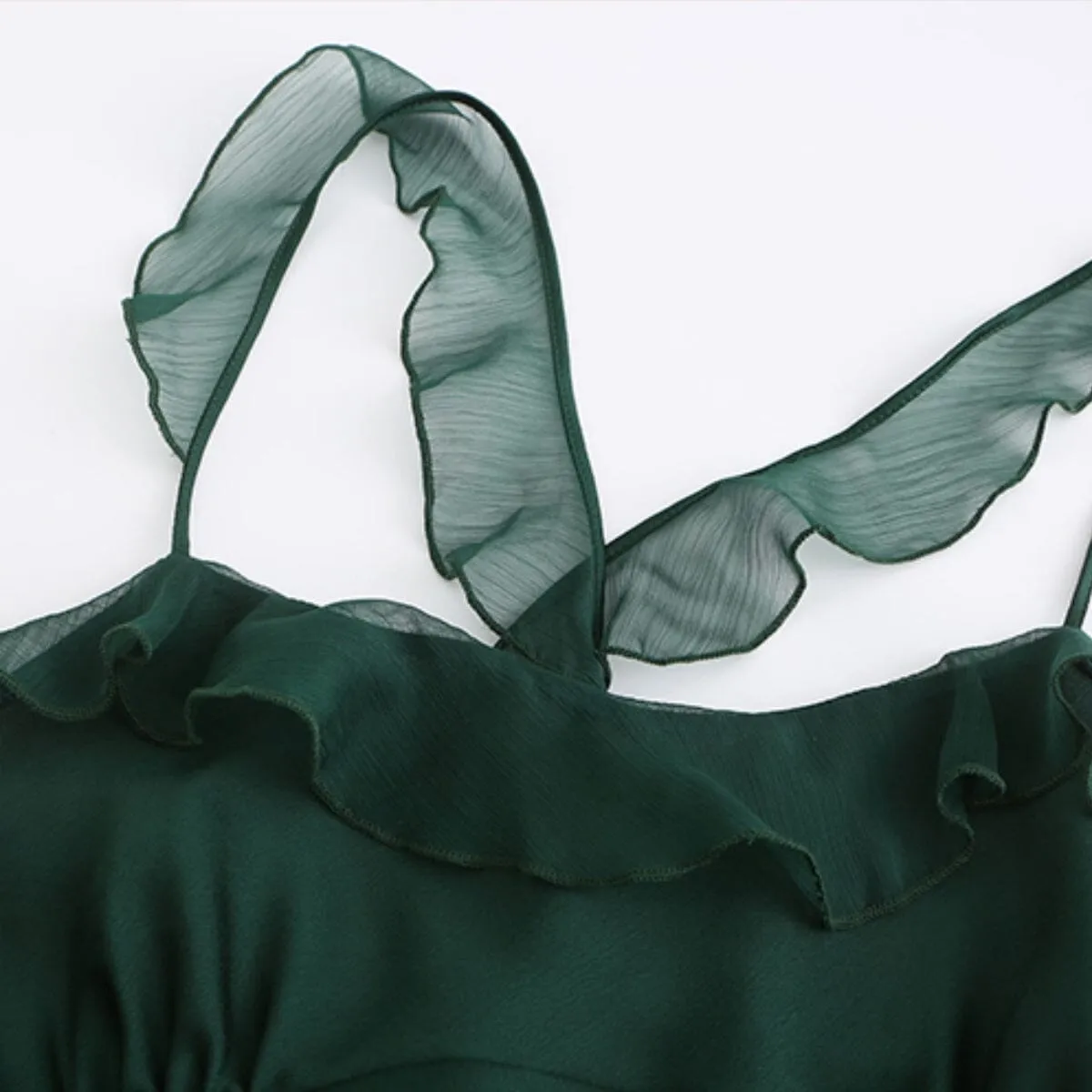 Abbey satin slip
