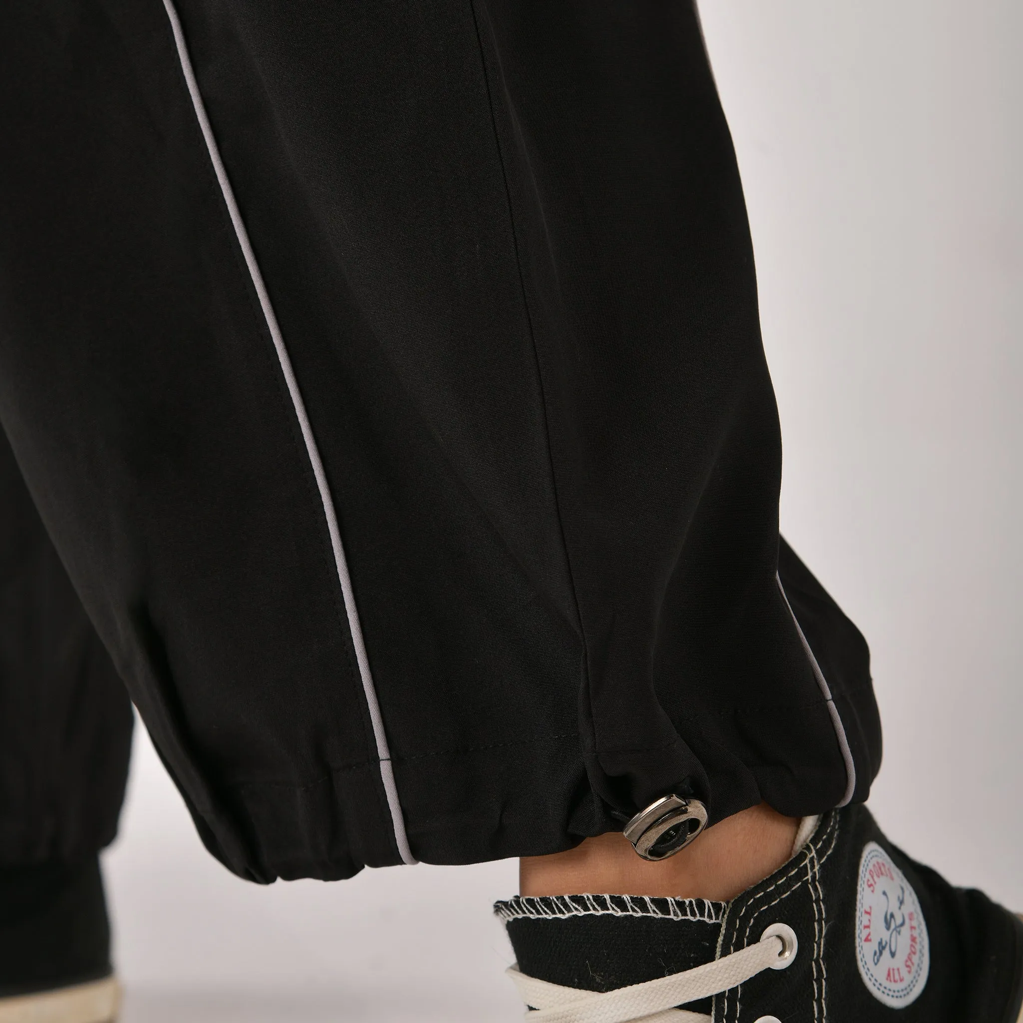 Black Piping Air Parachute Pants