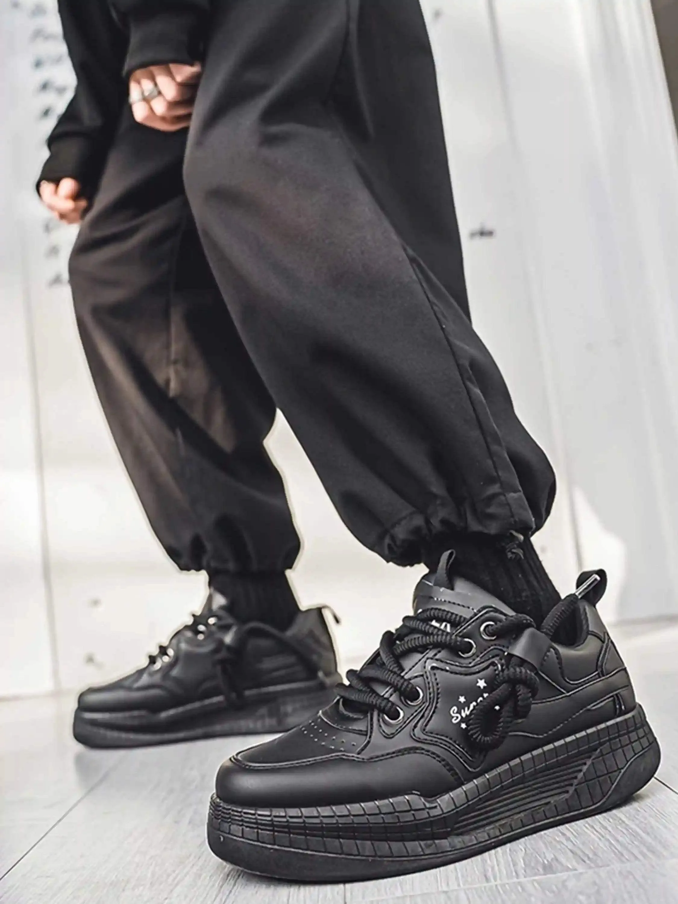 Disguisen Hip-Hop Street Non-Slip Loafers