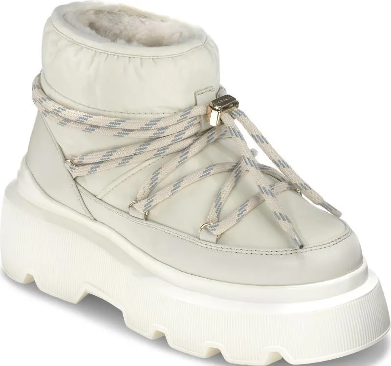 Endurance Puffer Sneakers - Womens