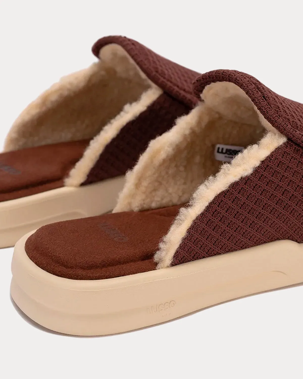 Esto Rootbear Waffle Sherp / Shortbread Slip Ons