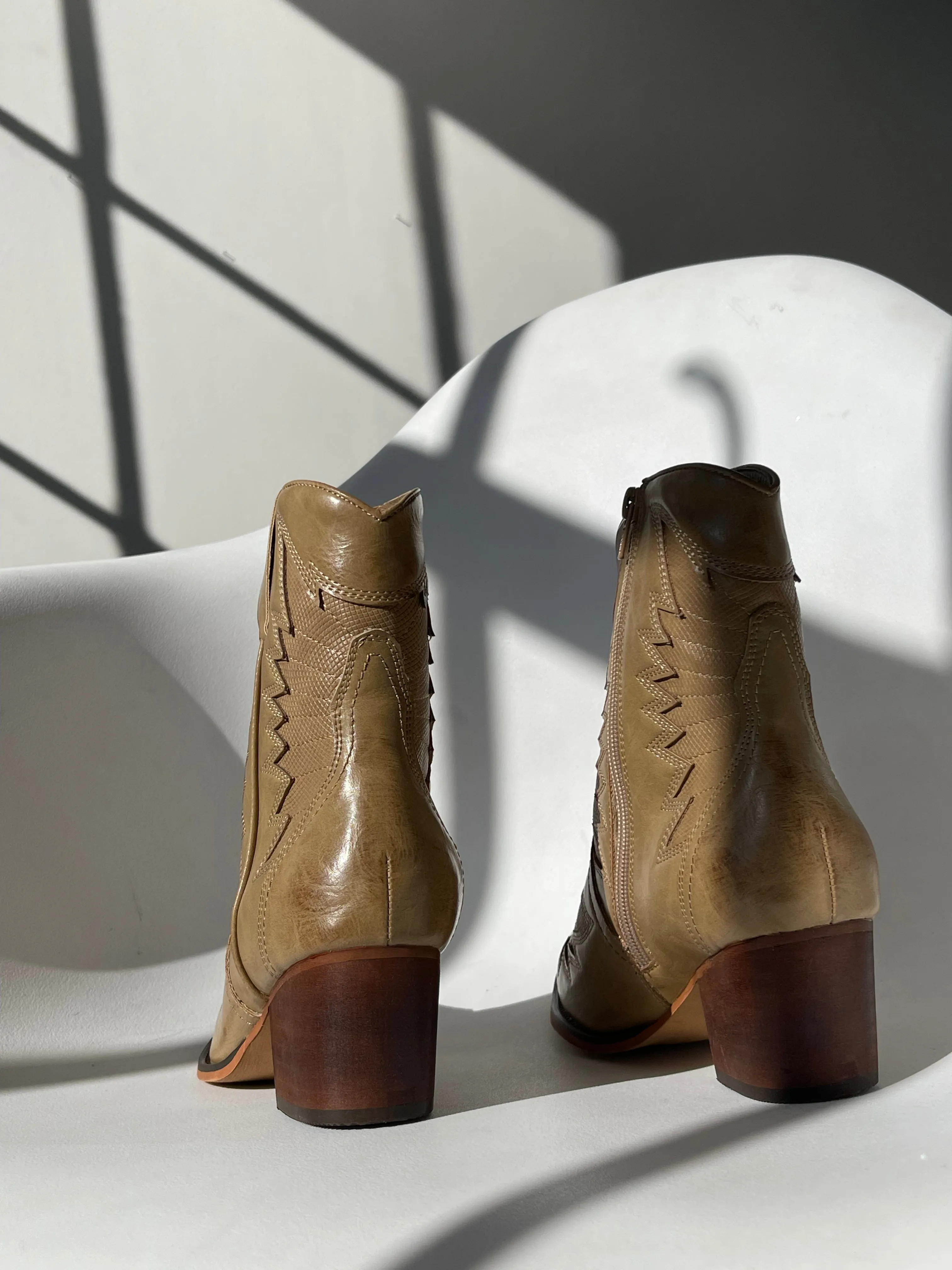 Joellen Western Ankle Cowboy Boot In Taupe