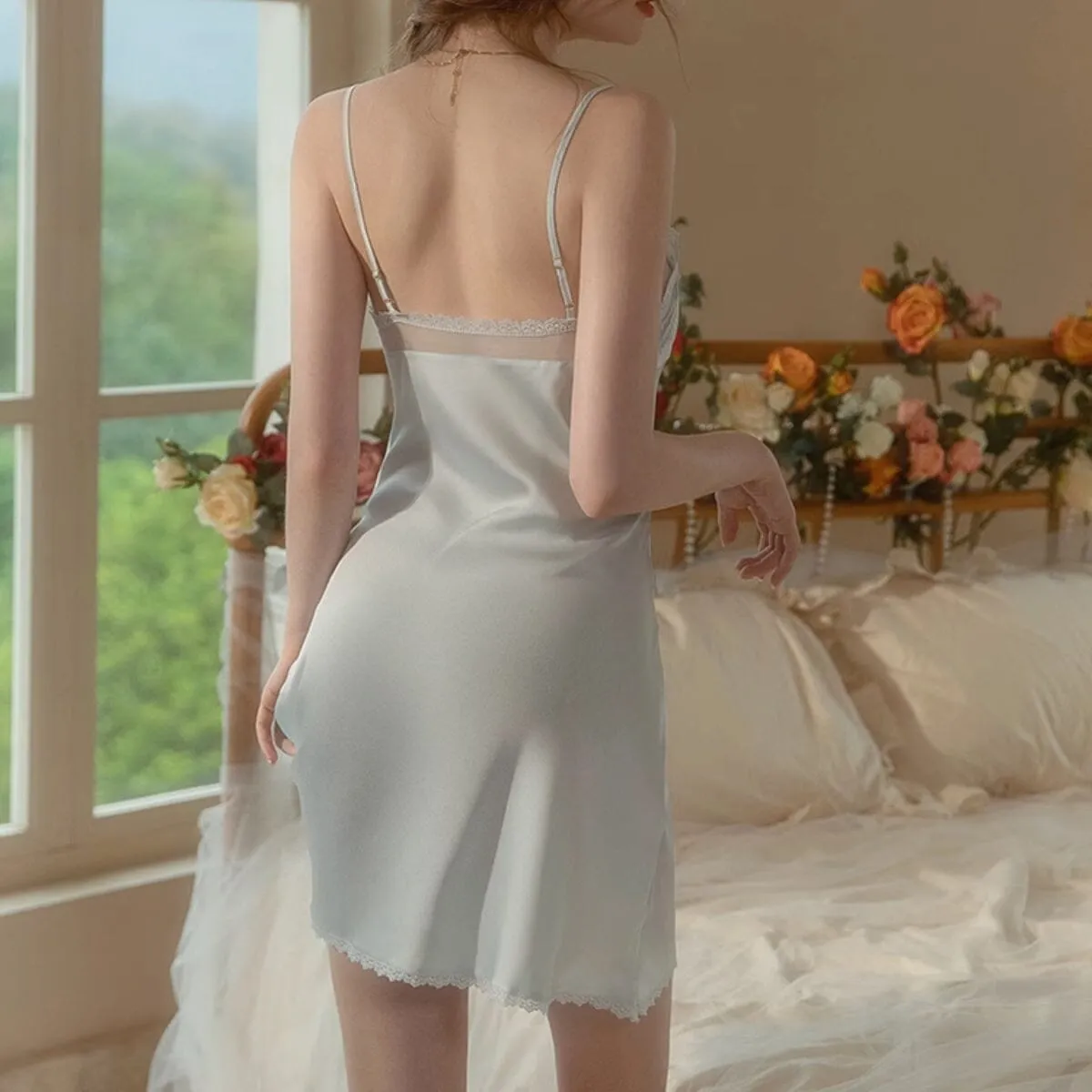 Louie satin slip