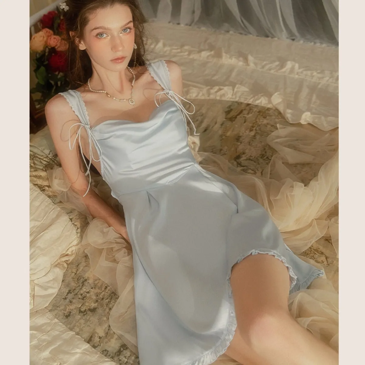 Nora satin slip